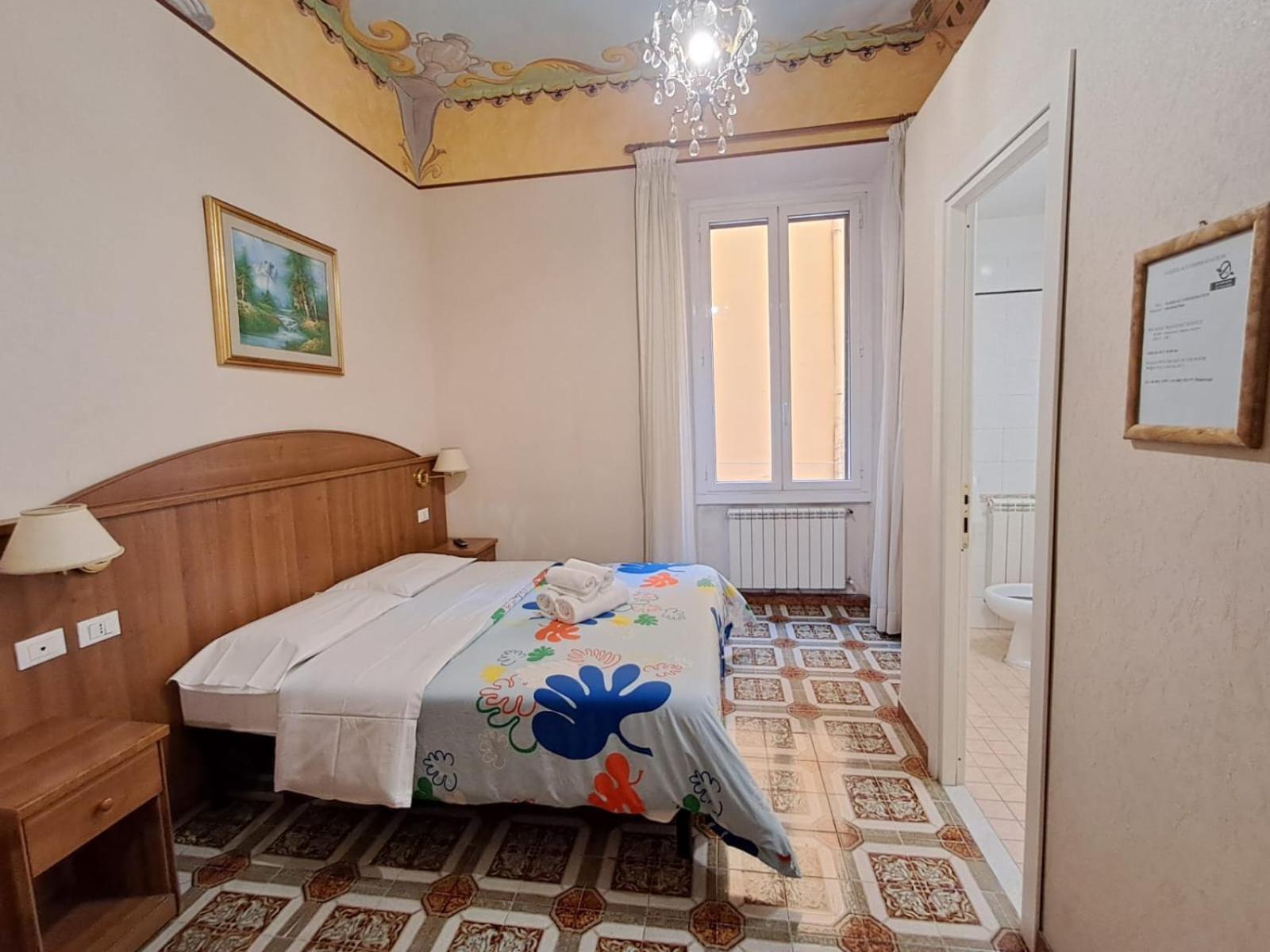 Nahid Accommodation Рим Екстериор снимка